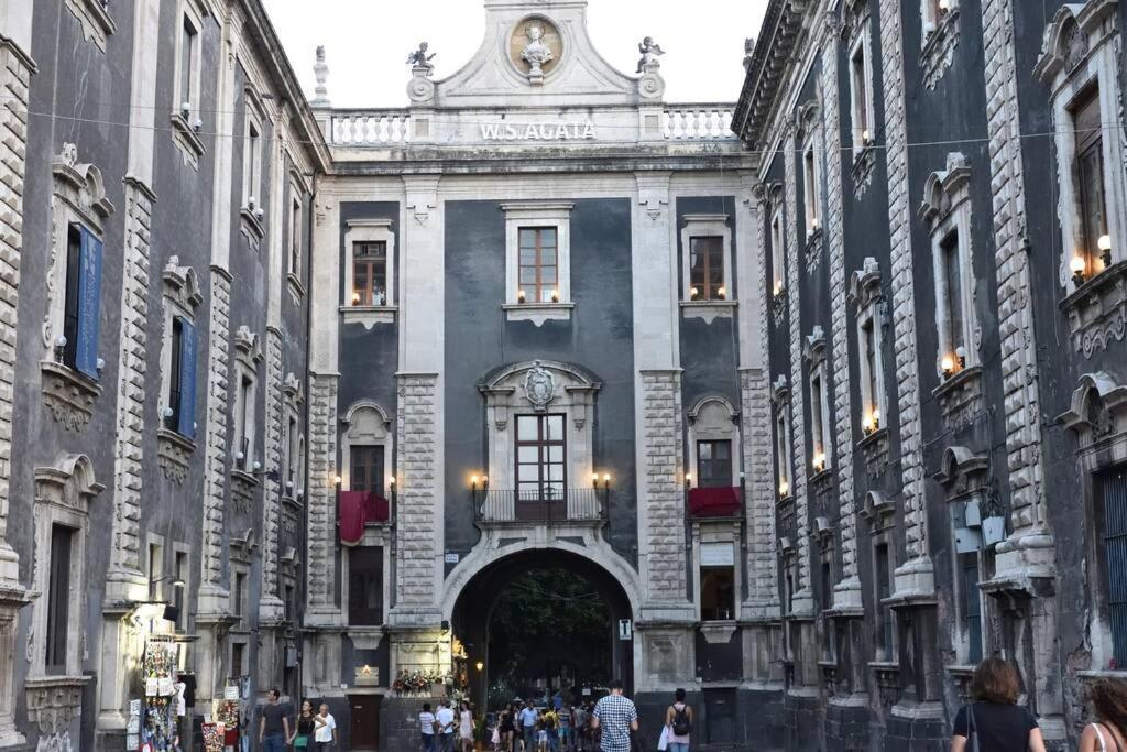 Casa Vacanza Zina Catánia Buitenkant foto