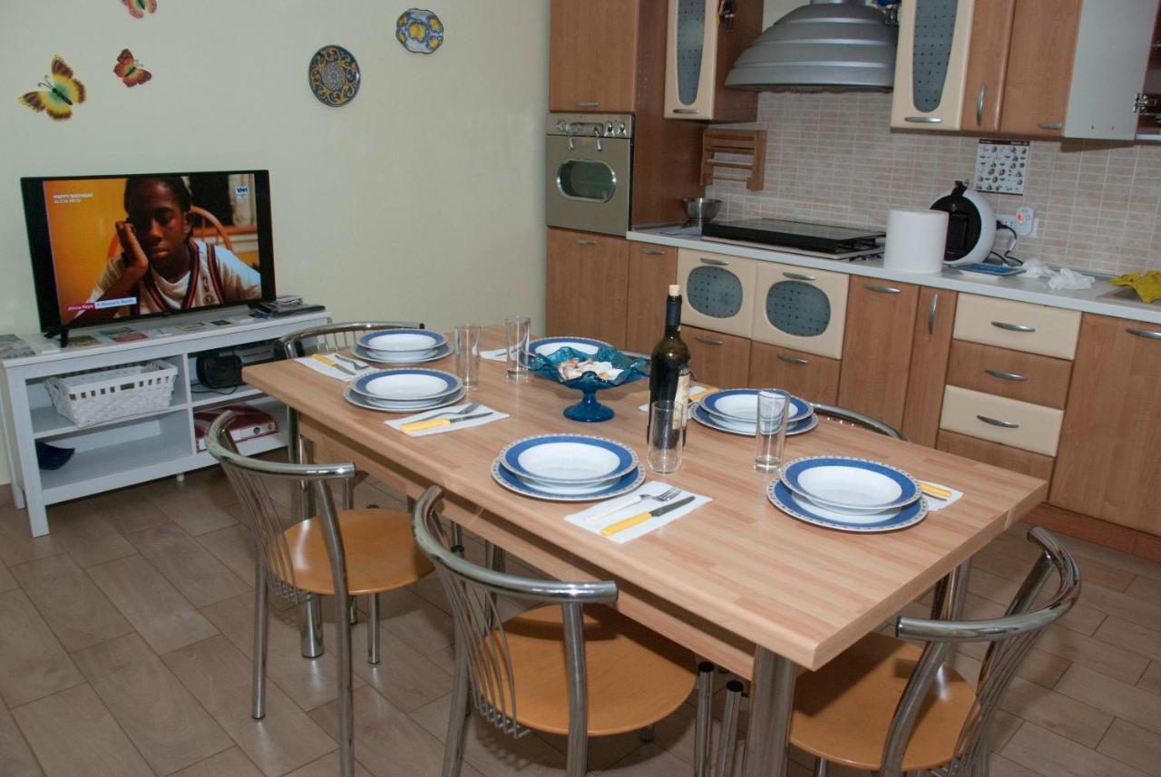 Casa Vacanza Zina Catánia Buitenkant foto